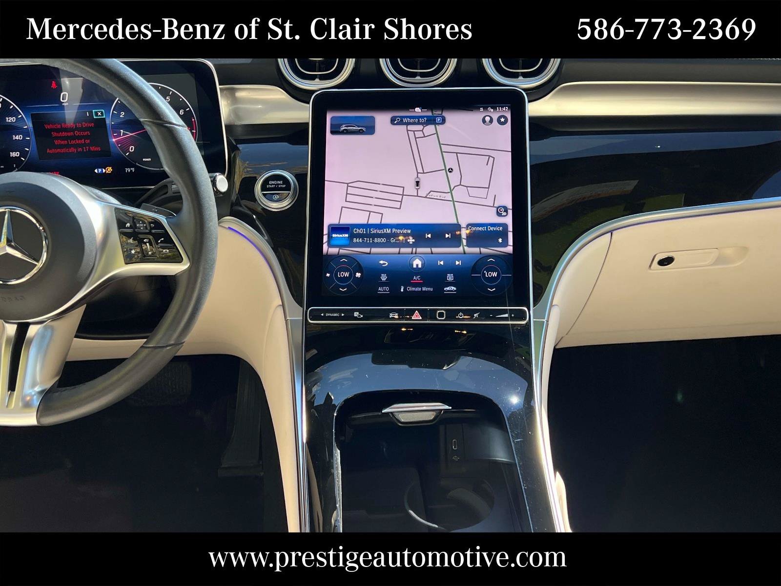 Used 2023 Mercedes-Benz GLC 300 4MATIC image 17