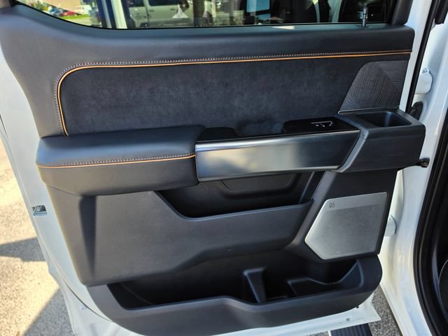 Used 2024 Ford F350 Platinum w/ FX4 Off-Road Package AWD/4WD image 20