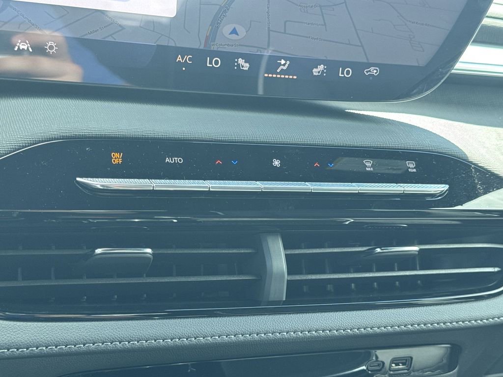 New 2026 Buick Enclave Preferred w/ Power Package image 25