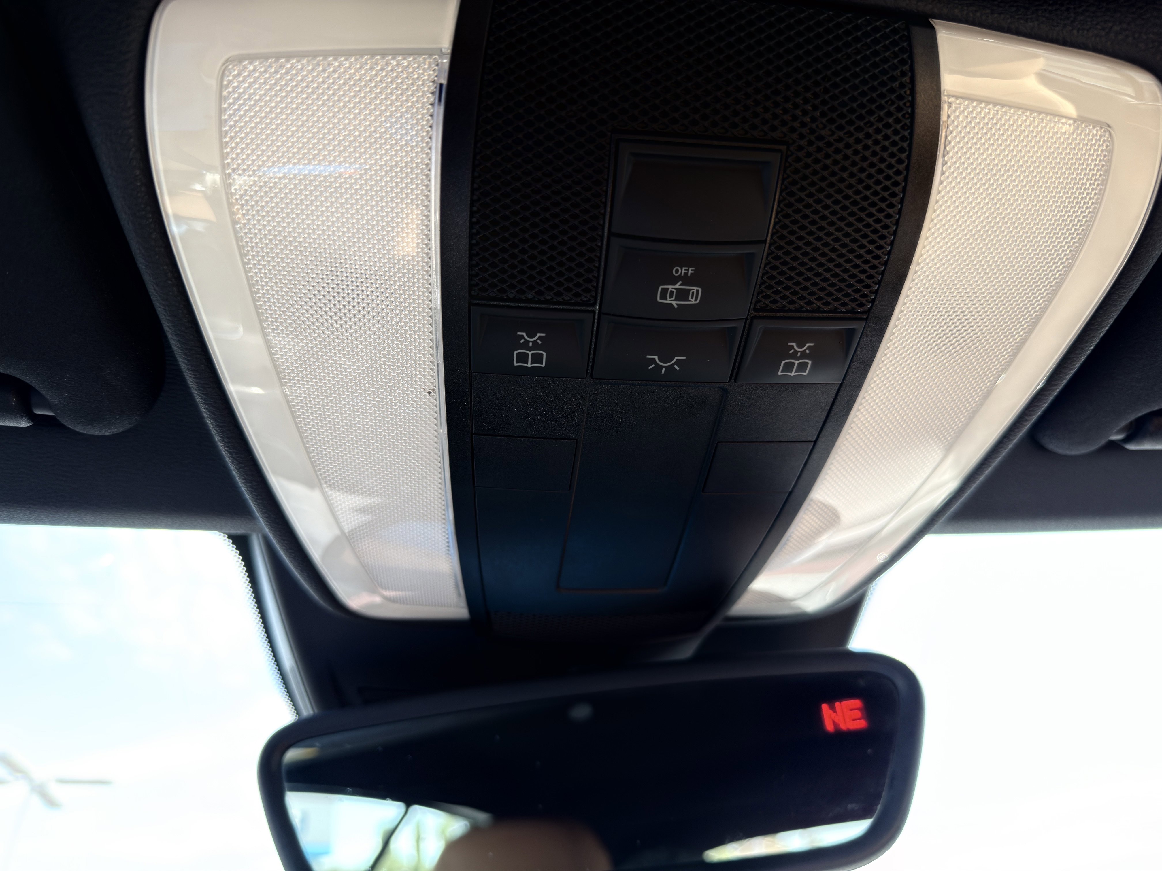 Used 2012 Mercedes-Benz E 350 Cabriolet image 28