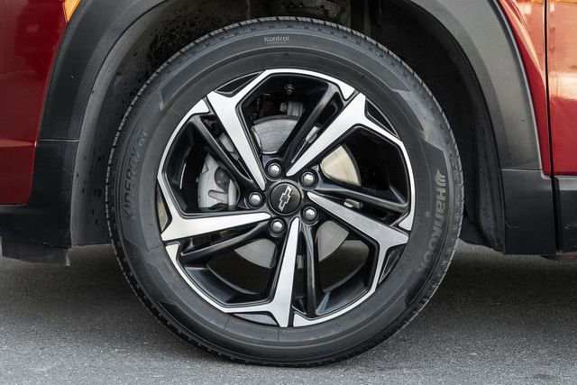 Used 2023 Chevrolet TrailBlazer RS w/ Sun and Liftgate Package image 15
