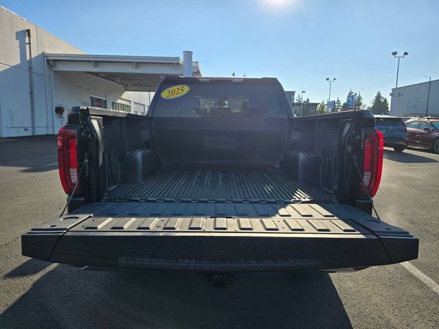 Used 2025 GMC Sierra 1500 SLT AWD/4WD image 18