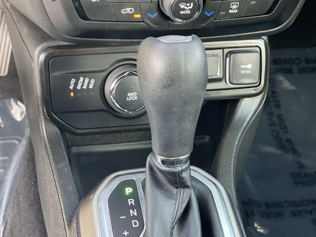 Used 2022 Jeep Renegade Sport image 16