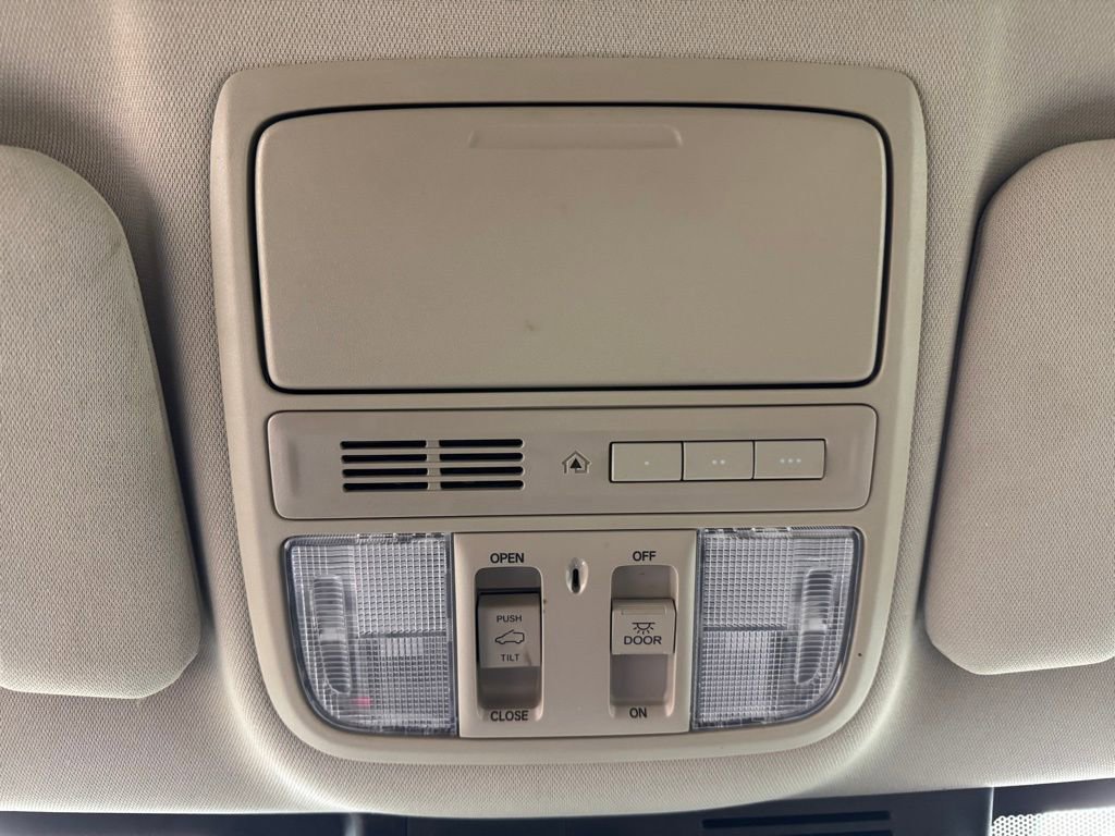 Used 2019 Honda CR-V EX-L image 39