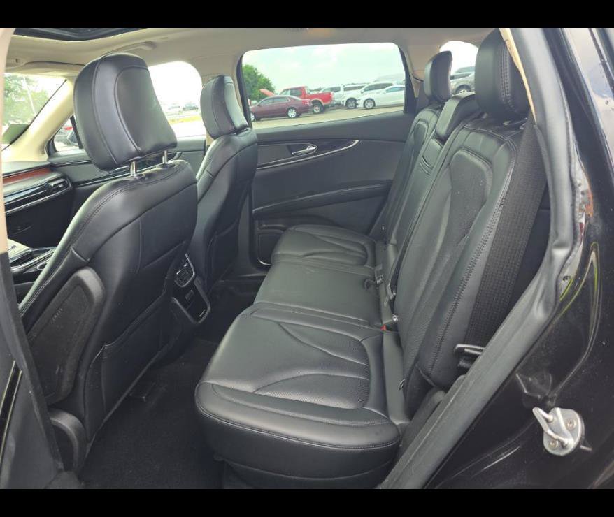 Used 2022 Lincoln Nautilus Reserve AWD/4WD image 8