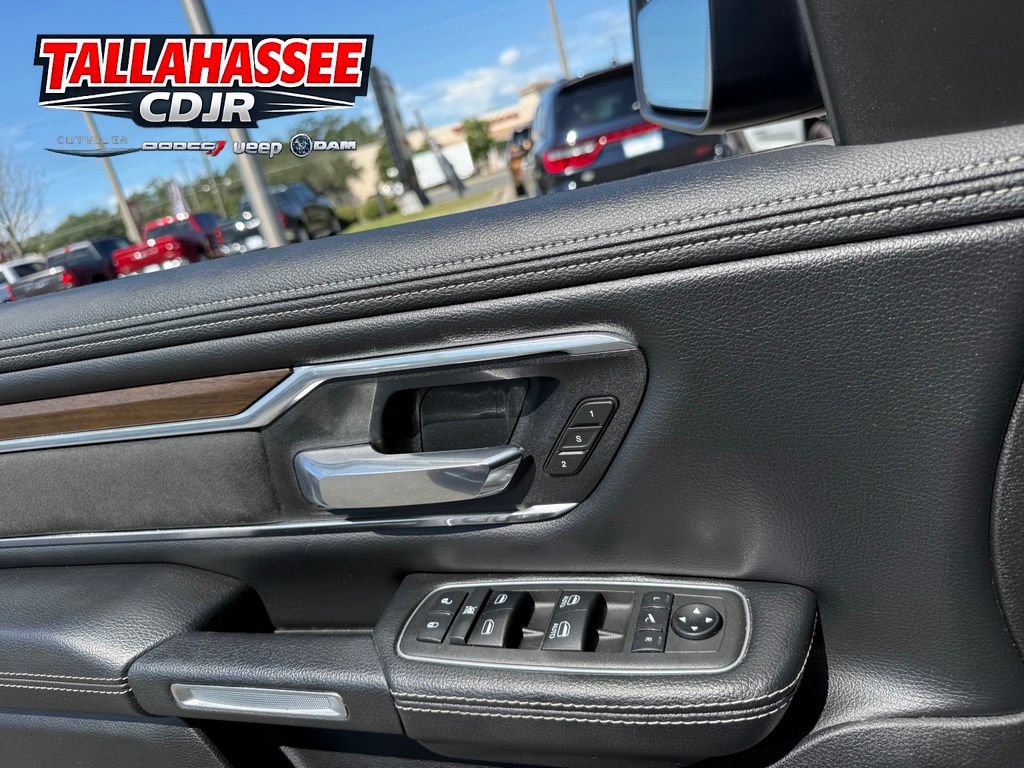 Used 2021 RAM 1500 Laramie AWD/4WD image 15