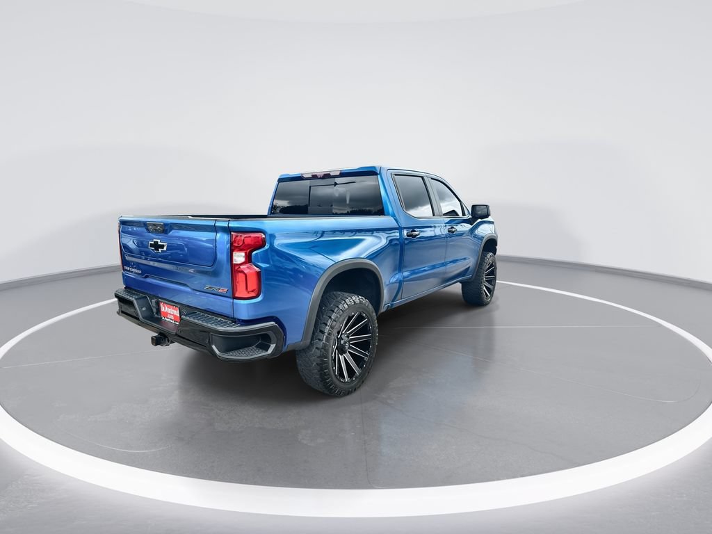Used 2022 Chevrolet Silverado 1500 ZR2 w/ Technology Package AWD/4WD image 8