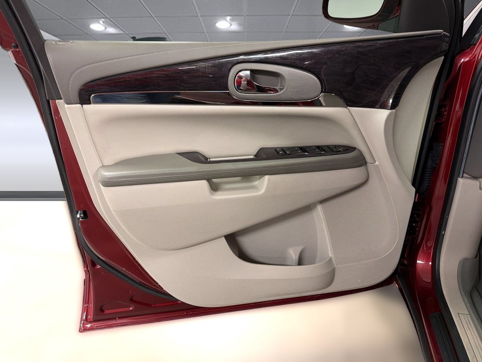 Used 2017 Buick Enclave Convenience w/ Trailering Package FWD image 24