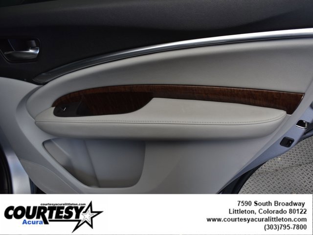 Used 2017 Acura MDX SH-AWD image 28