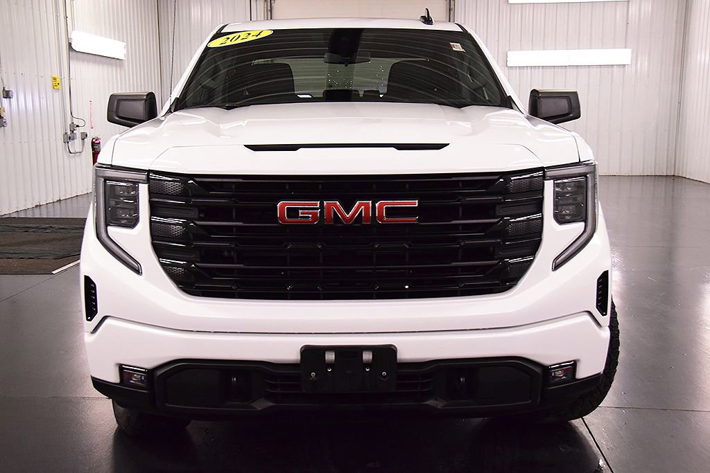 Used 2024 GMC Sierra 1500 Elevation AWD/4WD image 2
