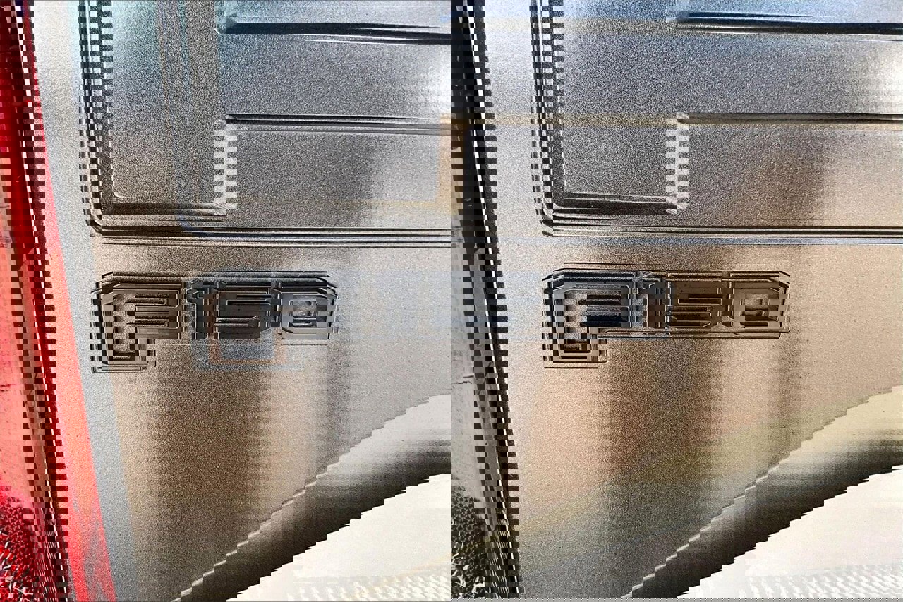 Used 2017 Ford F150 Raptor w/ Equipment Group 801A Mid image 31