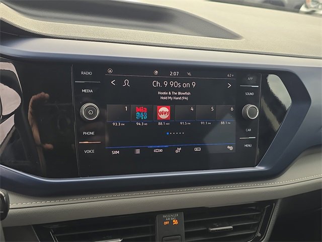 Used 2024 Volkswagen Taos SE image 24