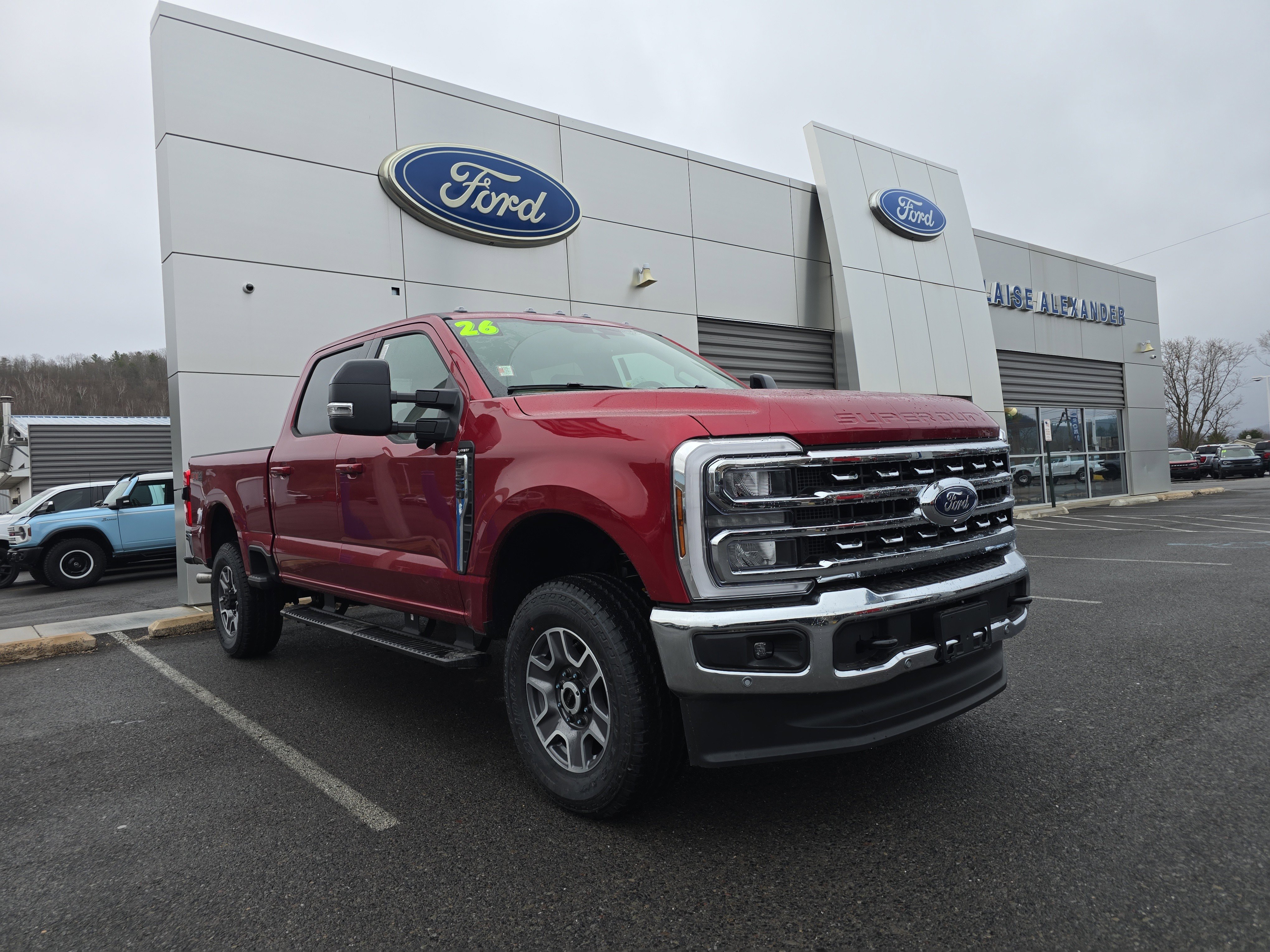 New 2026 Ford F350 Lariat w/ Lariat Premium Package