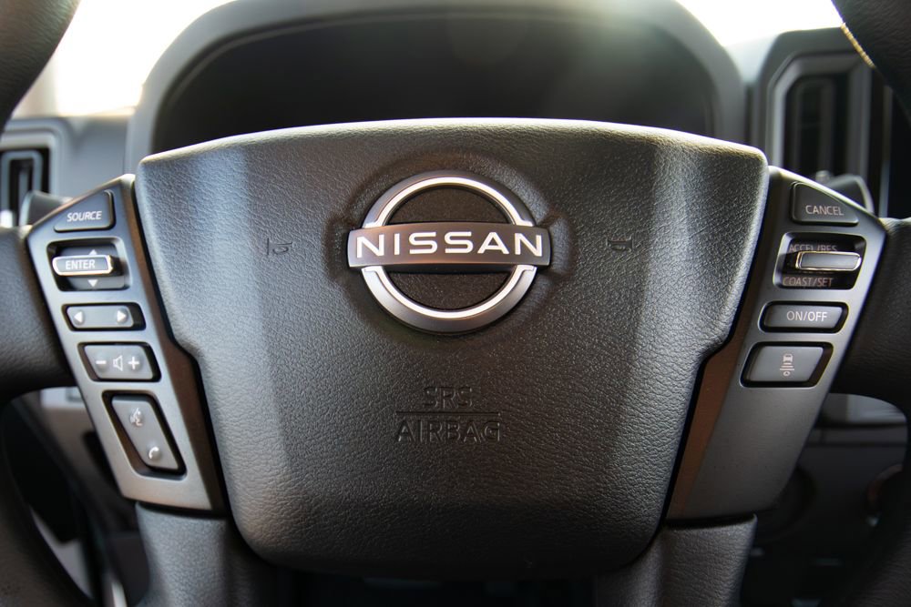 Used 2025 Nissan Frontier S w/ S Utility Package image 14