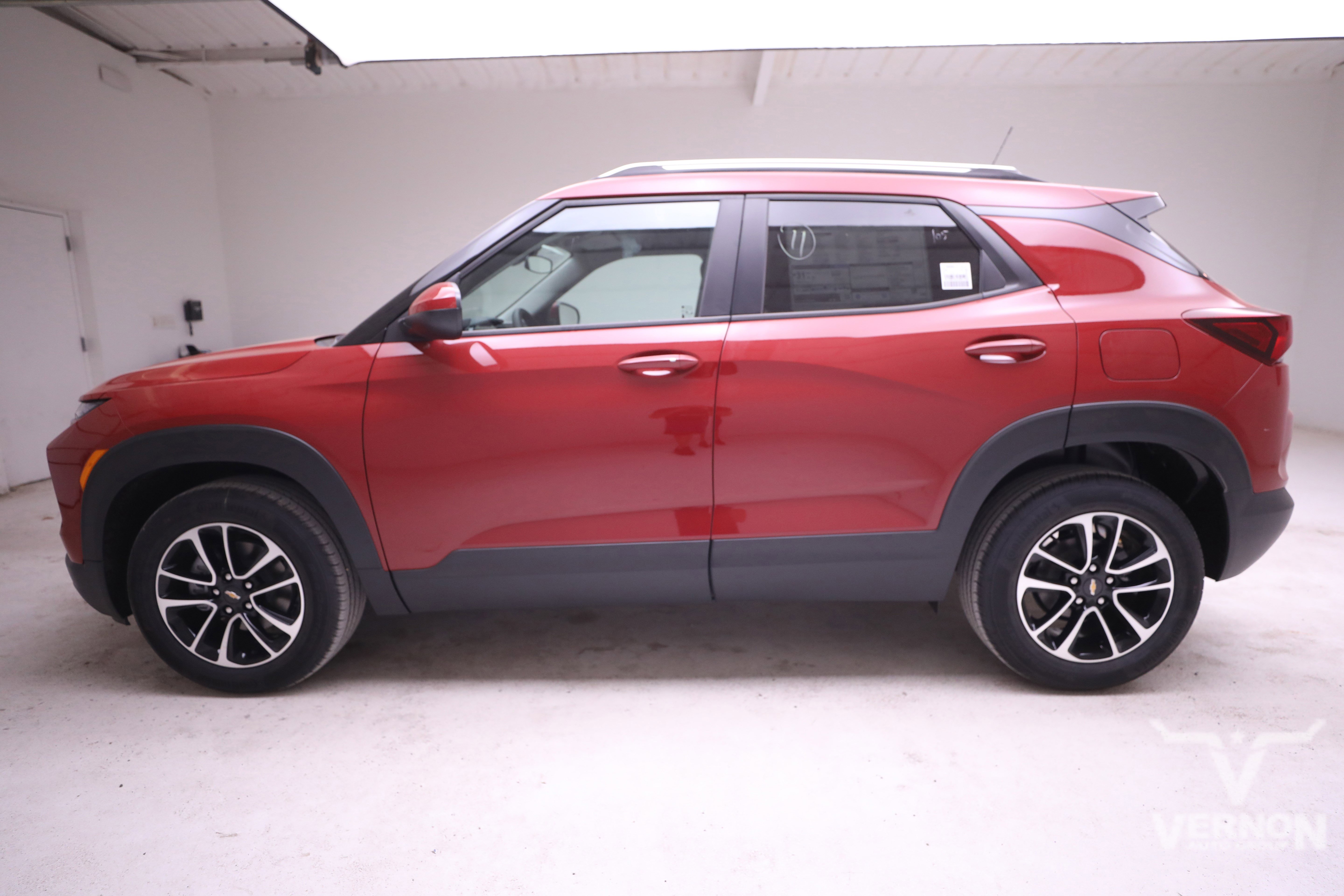 New 2026 Chevrolet TrailBlazer LT image 2