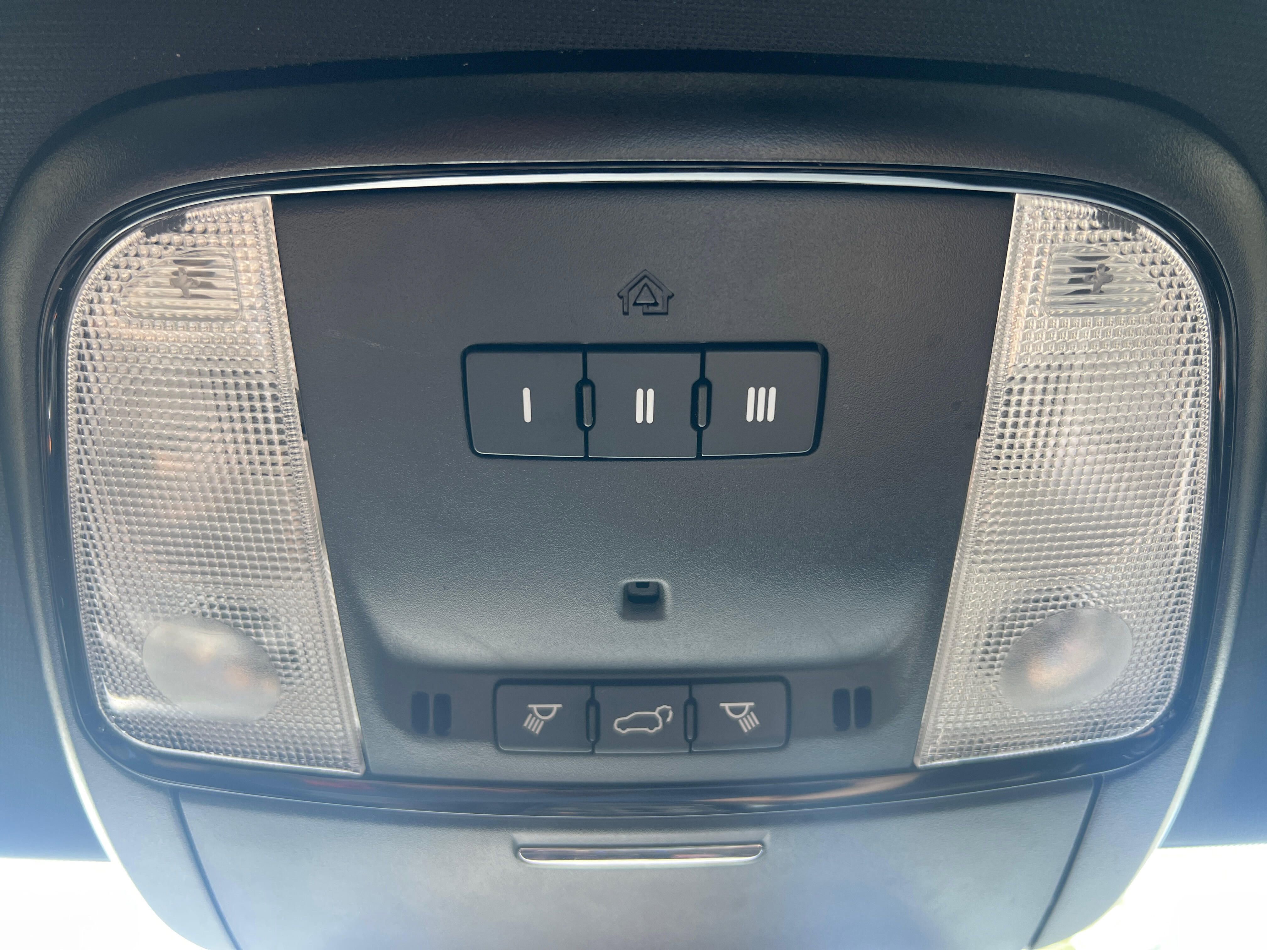 Used 2021 Dodge Durango R/T w/ Trailer Tow Group IV image 19