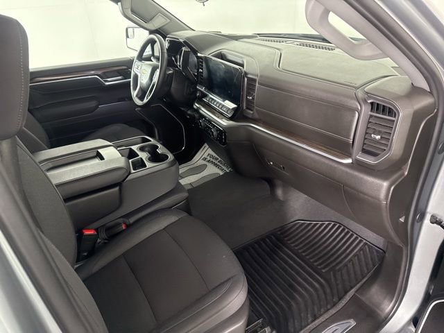 Used 2026 Chevrolet Silverado 1500 LT image 13