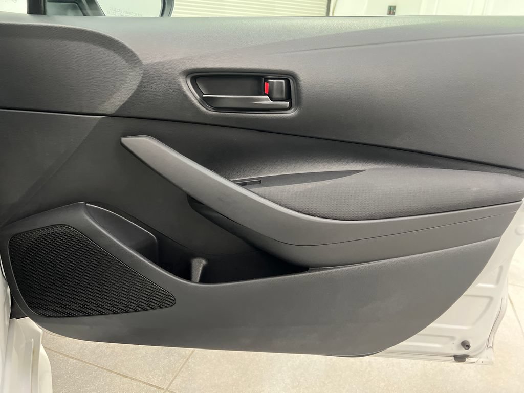 Used 2024 Toyota Corolla LE FWD image 25