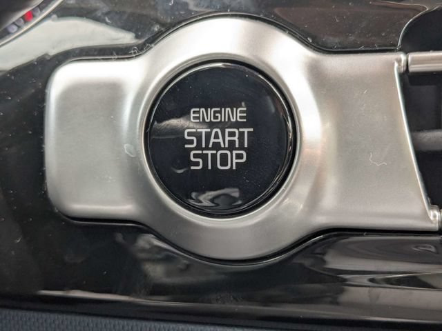 Used 2022 Kia Seltos Nightfall Edition AWD/4WD image 29