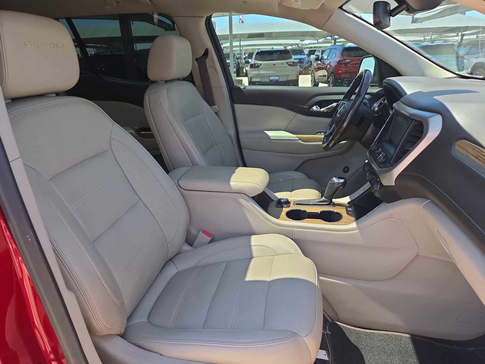 Used 2019 GMC Acadia Denali w/ Technology Package image 18