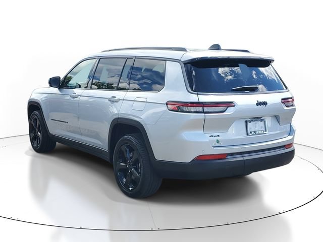 New 2026 Jeep Grand Cherokee L Limited w/ Limited Altitude Package AWD/4WD image 3