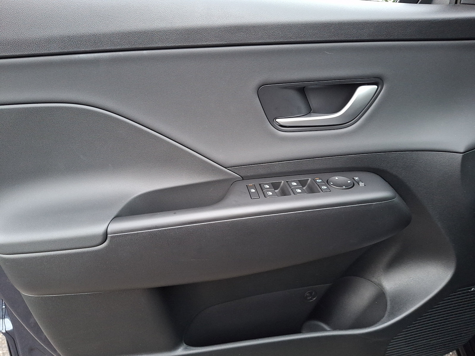 Used 2026 Hyundai Kona Limited AWD/4WD image 12