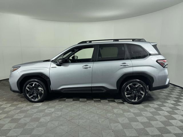 Certified 2025 Subaru Forester Limited image 11