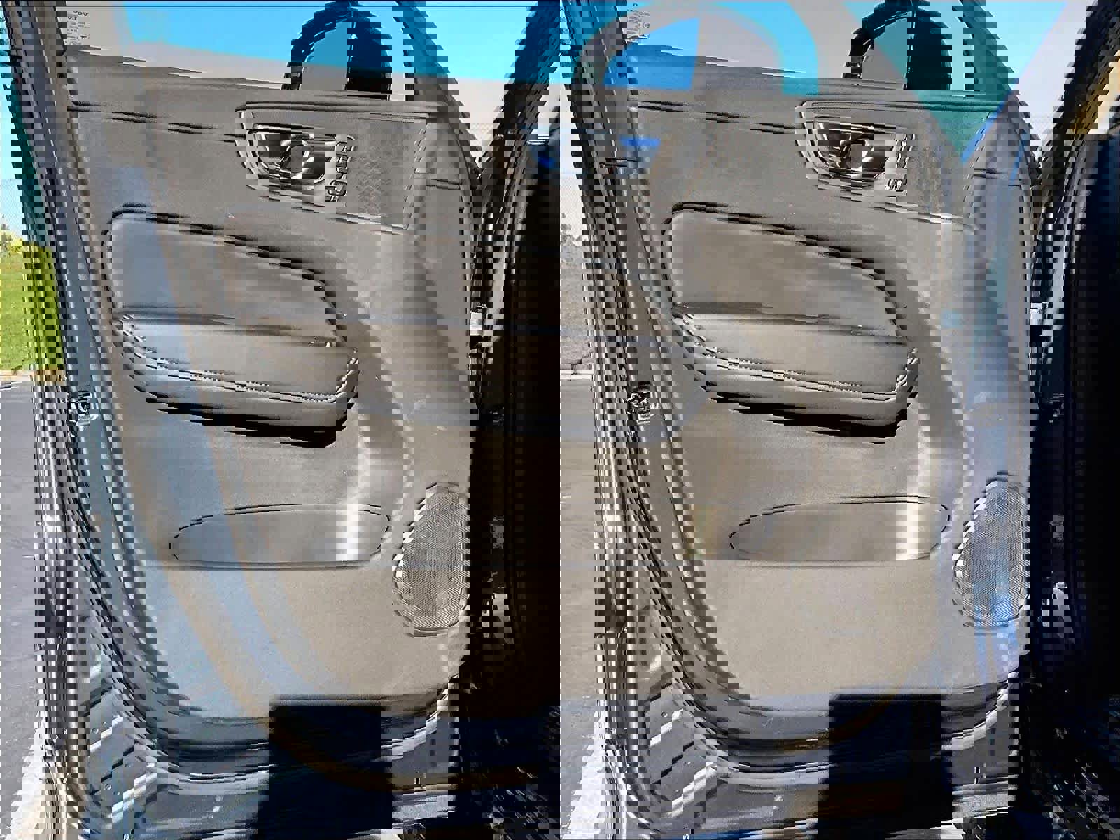 Used 2025 Volvo XC60 B5 Core image 26