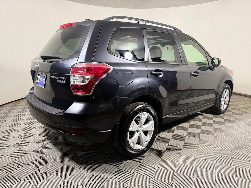 Used 2016 Subaru Forester 2.5i Premium AWD/4WD image 7