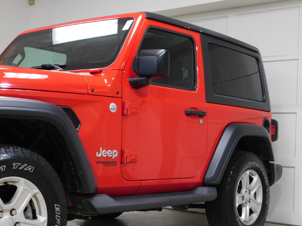 Used 2019 Jeep Wrangler Sport w/ Quick Order Package 23S AWD/4WD image 16