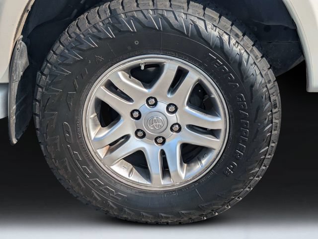 Used 2006 Toyota Sequoia Limited AWD/4WD image 11