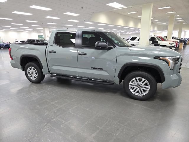 New 2026 Toyota Tundra SR5 AWD/4WD image 6