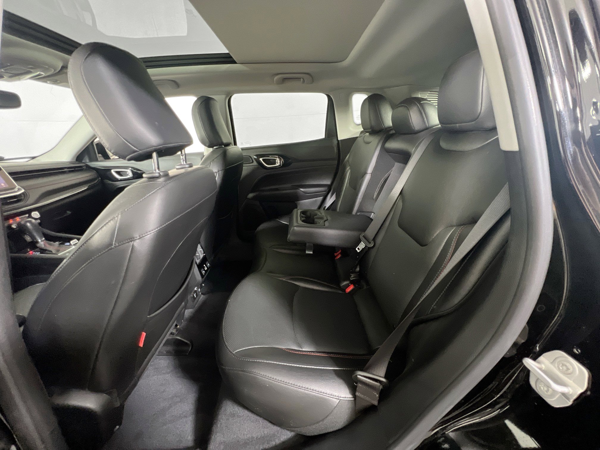 Used 2022 Jeep Compass Trailhawk w/ Trailhawk Elite Group image 25