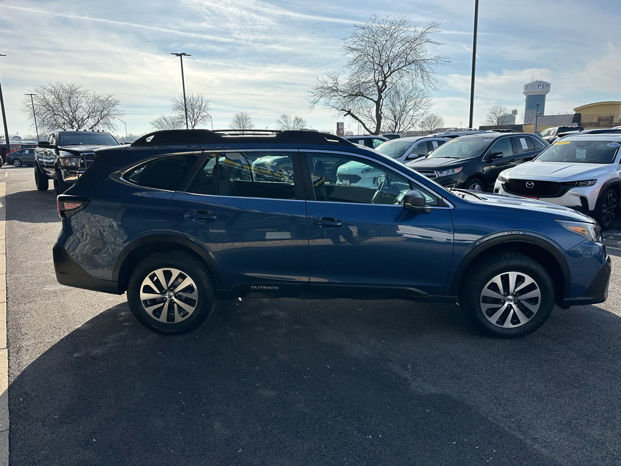 Used 2022 Subaru Outback Base image 8