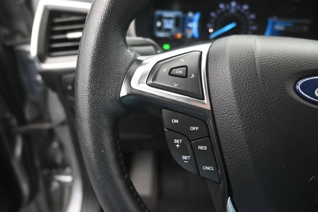 Certified 2024 Ford Edge Titanium AWD/4WD image 28
