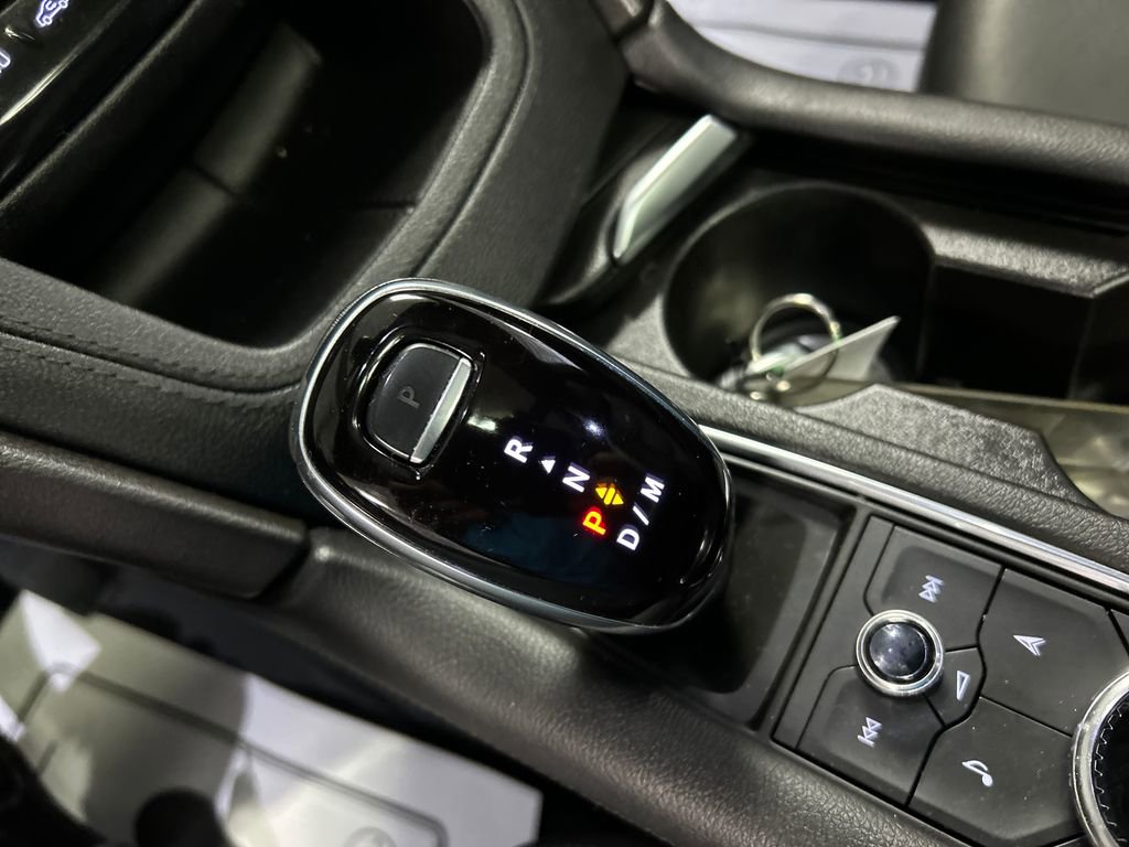 Used 2022 Cadillac XT5 Premium Luxury w/ LPO, Floor Liner Package image 20