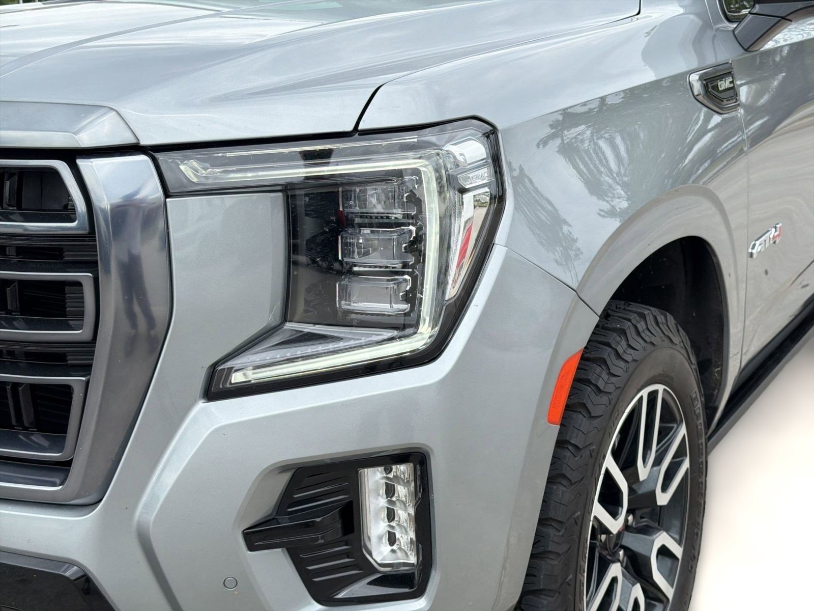 Certified 2023 GMC Yukon AT4 w/ AT4 Premium Plus Package image 11