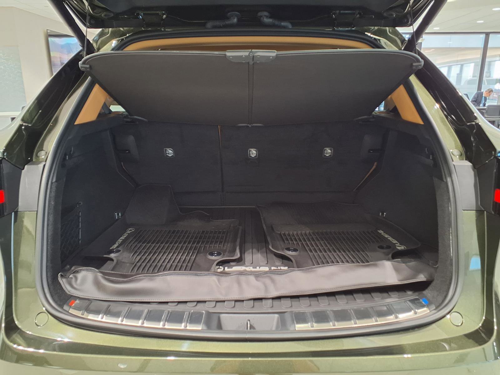 Certified 2025 Lexus NX 350 AWD w/ Premium Package image 18