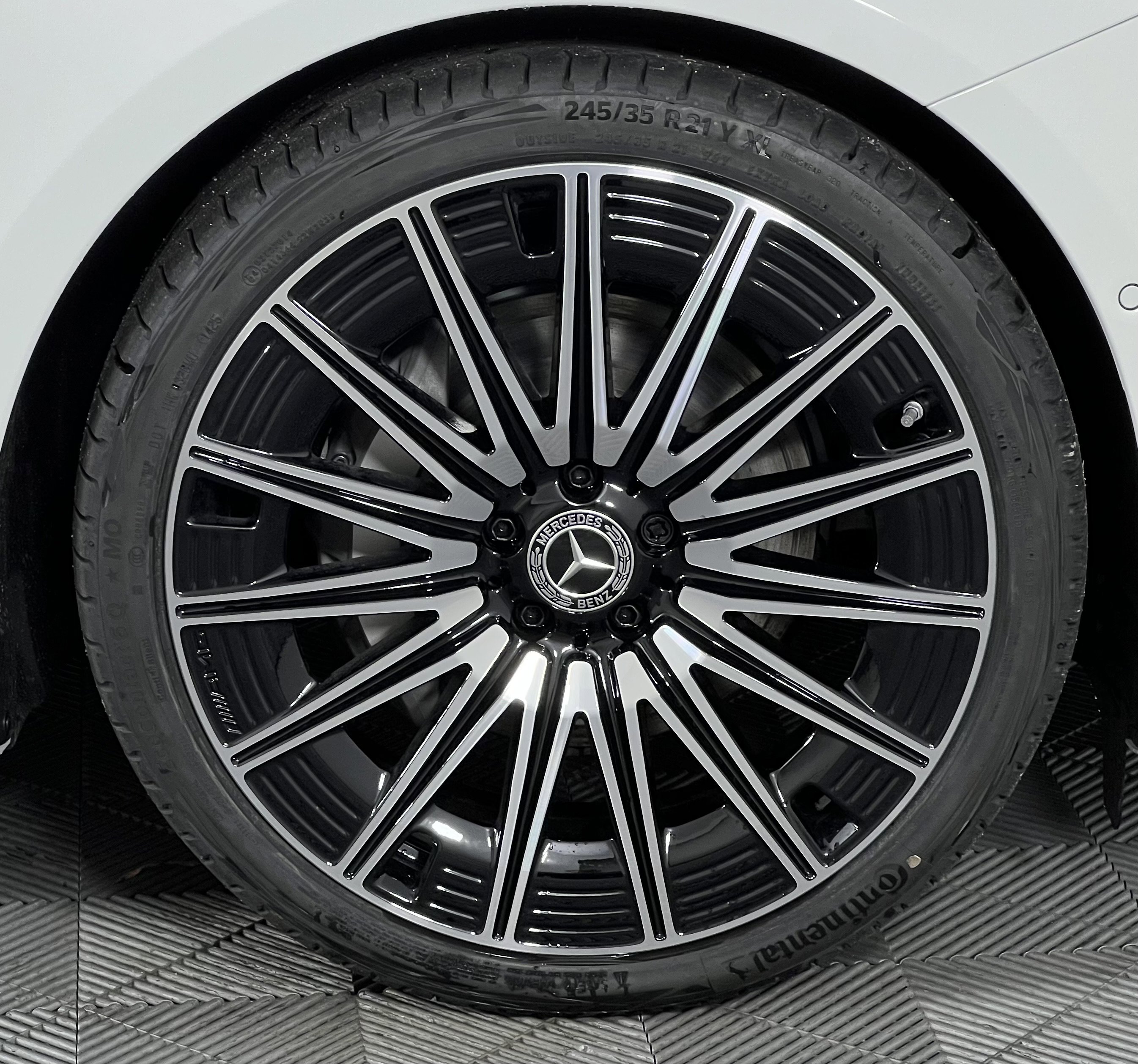 New 2026 Mercedes-Benz E 350 4MATIC Sedan image 15