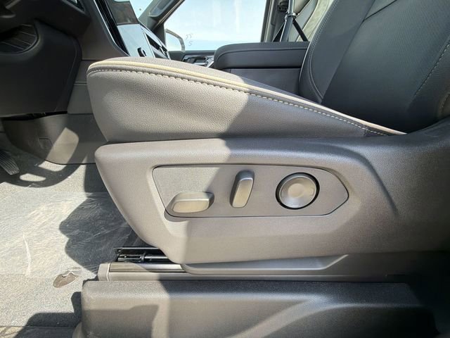 New 2026 GMC Yukon XL Elevation w/ Elevation Premium Package AWD/4WD image 19