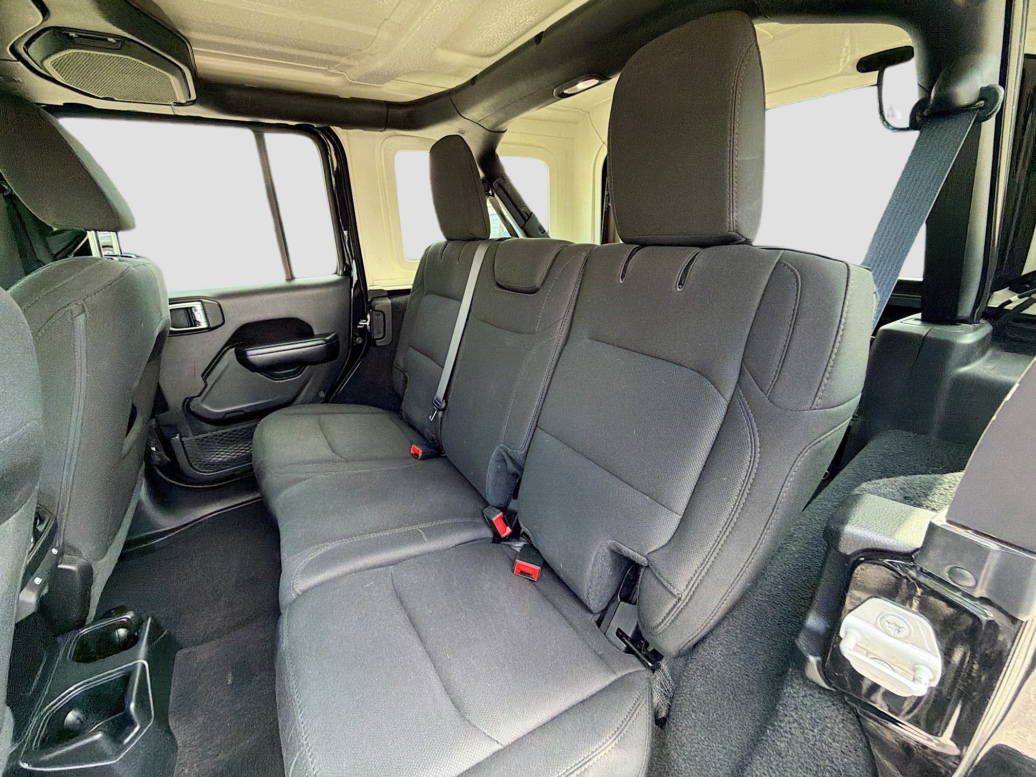 Used 2019 Jeep Wrangler Unlimited Sport S AWD/4WD image 19