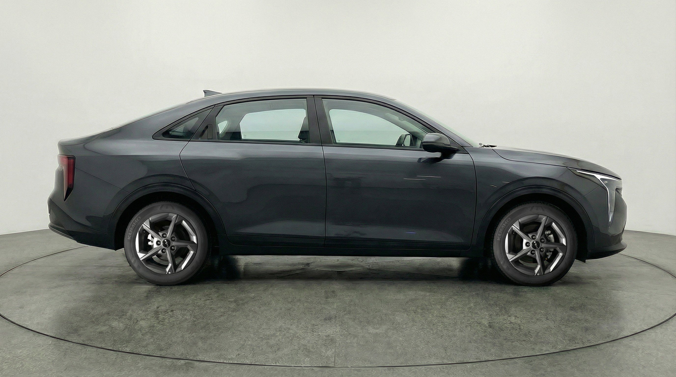 Used 2025 Kia K4 LXS FWD image 11