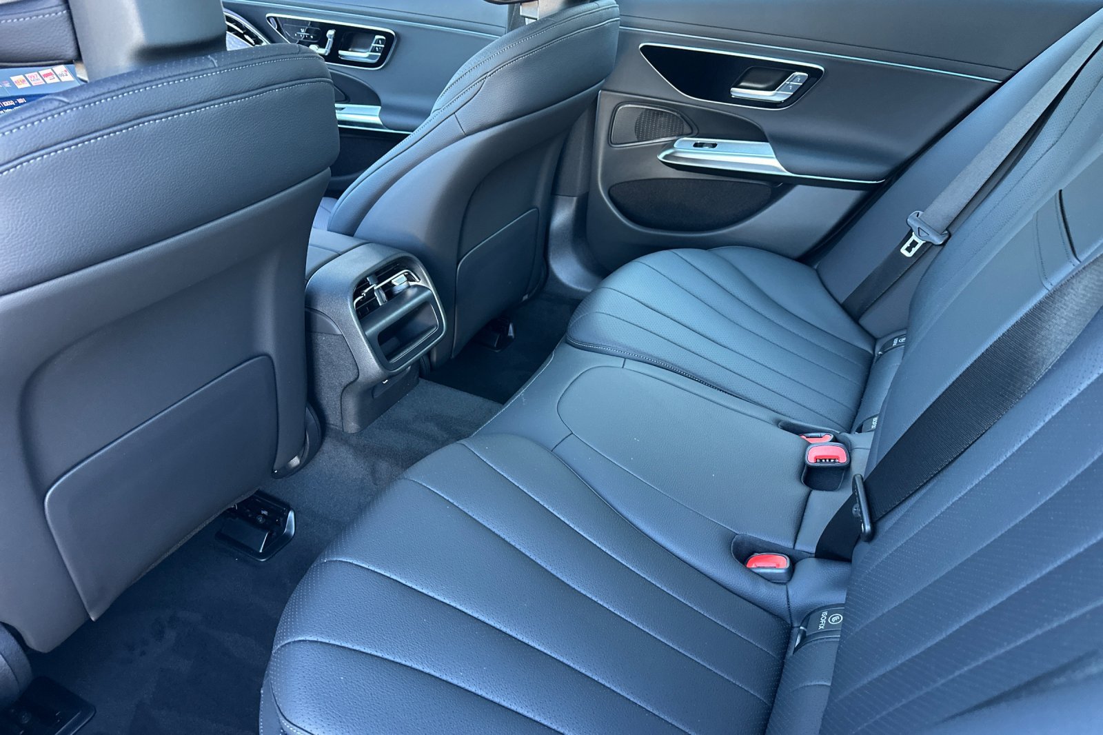 New 2026 Mercedes-Benz E 450 4MATIC Sedan image 12