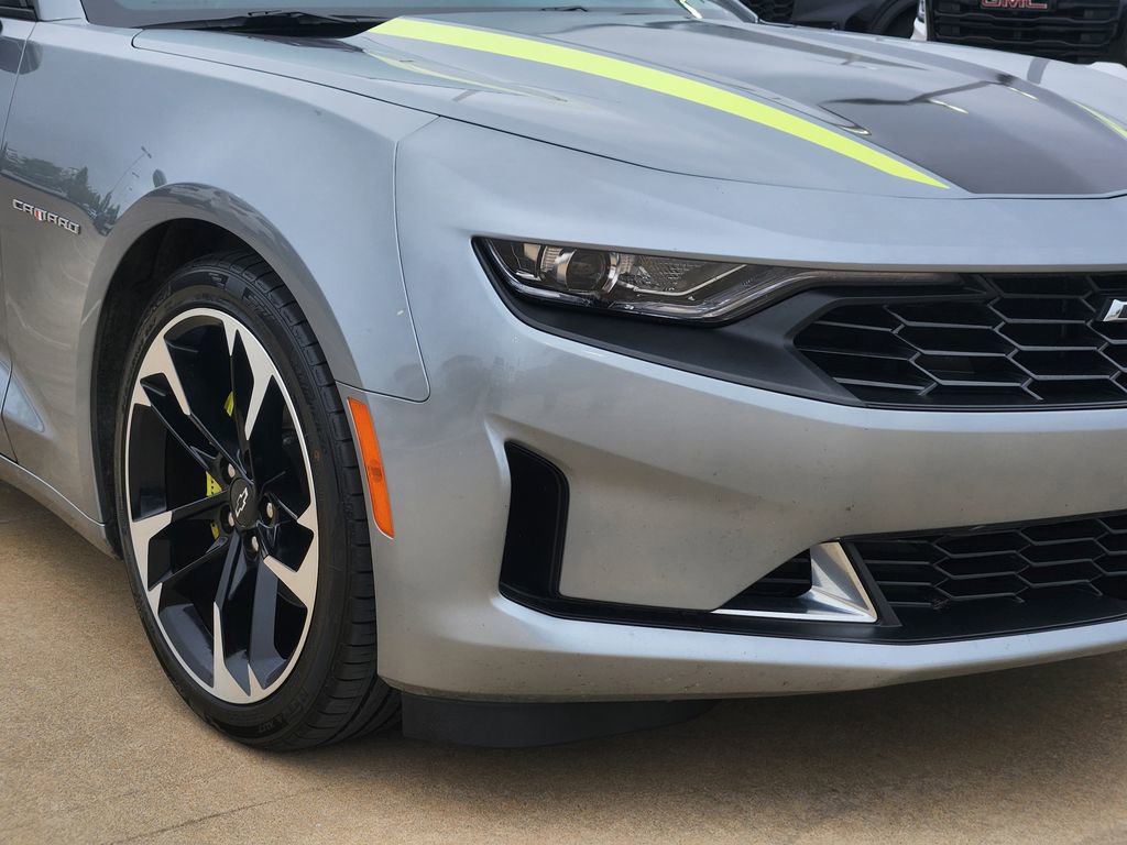 Used 2023 Chevrolet Camaro LT RWD image 13