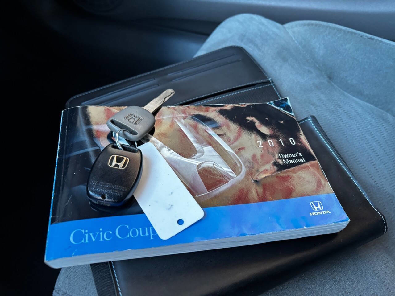 Used 2010 Honda Civic LX image 26