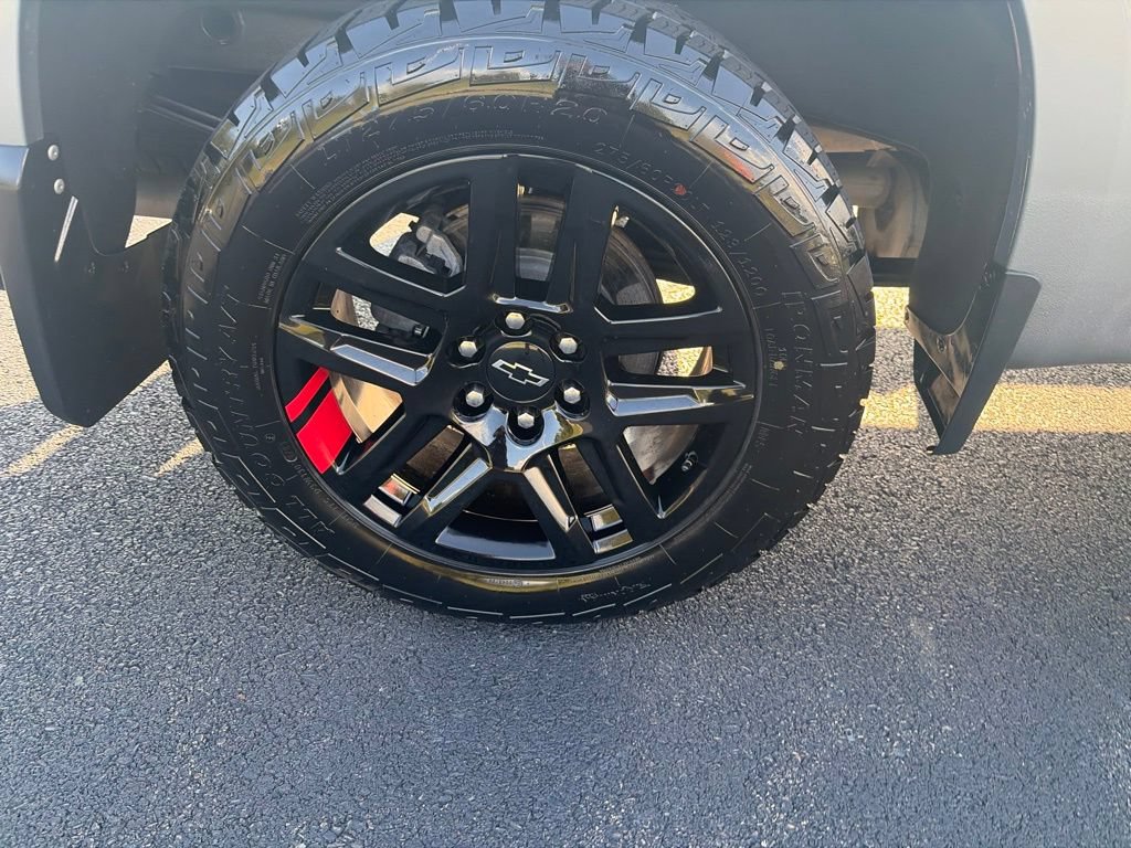 Used 2024 Chevrolet Silverado 1500 RST w/ Redline Edition AWD/4WD image 13