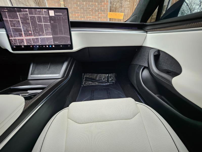 Used 2022 Tesla Model S Plaid image 44