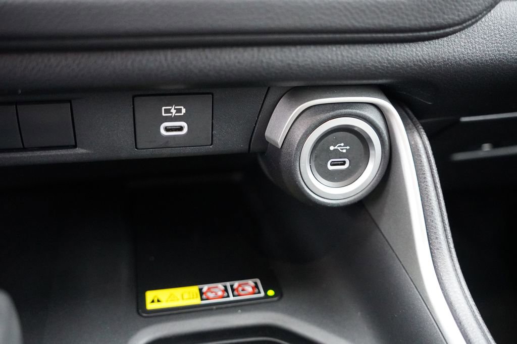 Used 2024 Toyota Grand Highlander XLE image 34