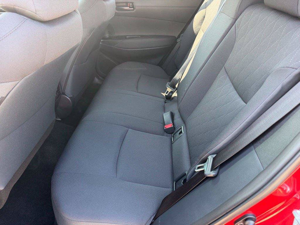 Used 2026 Toyota Corolla Cross LE FWD image 11