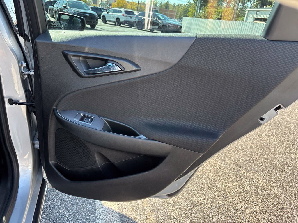 Used 2020 Chevrolet Malibu LS FWD image 28